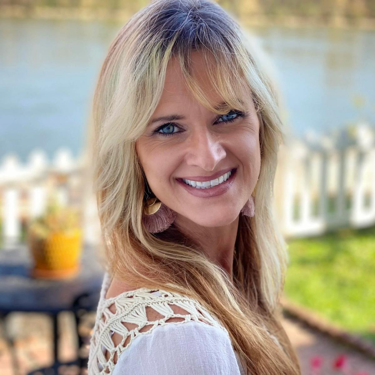 Tamsyn Rockwell, smiling outdoor portrait
