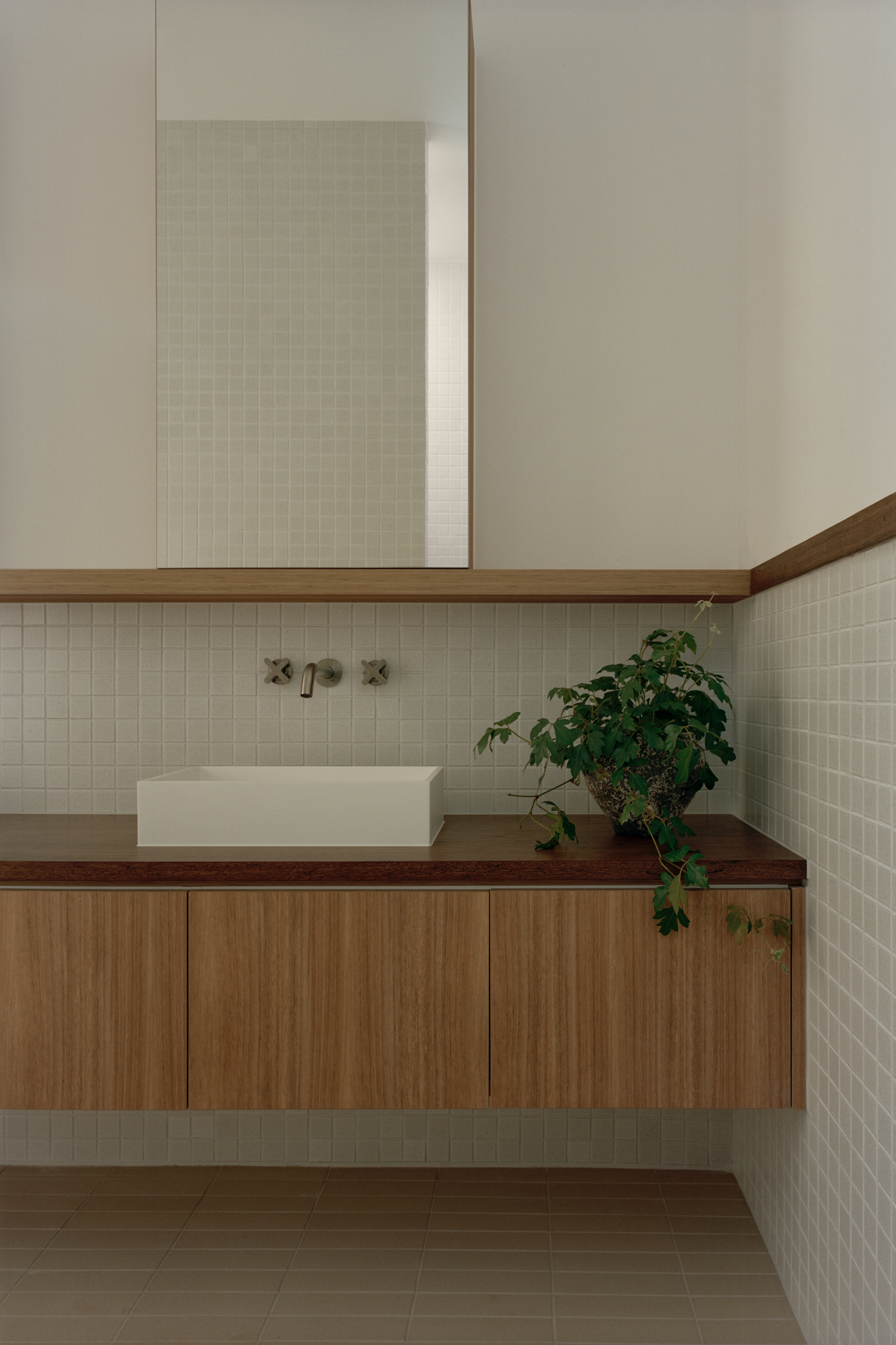 brutalisse-marianne-house-victoria-merrett-architects-12.jpg