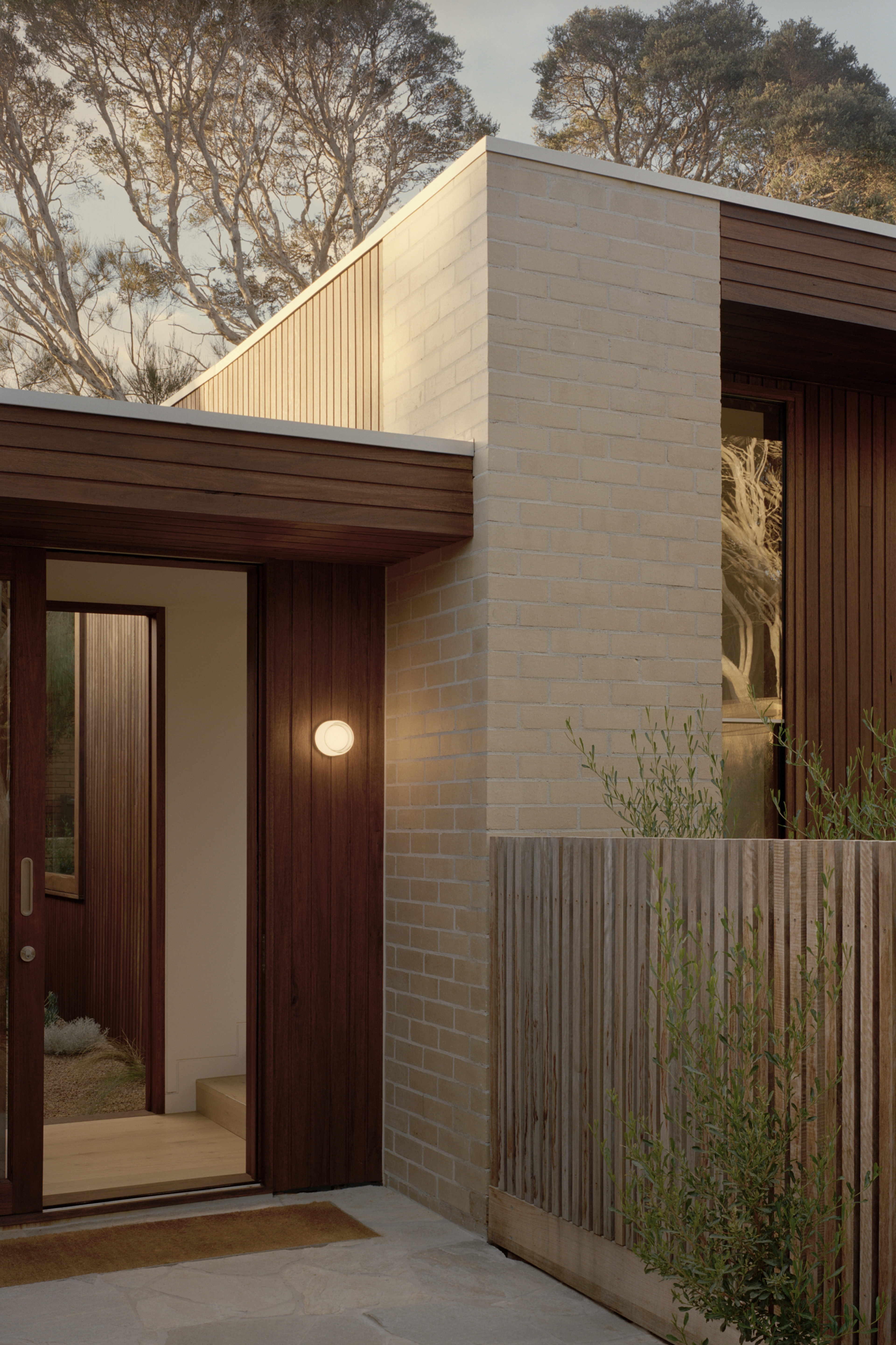 brutalisse-marianne-house-victoria-merrett-architects-3.jpg