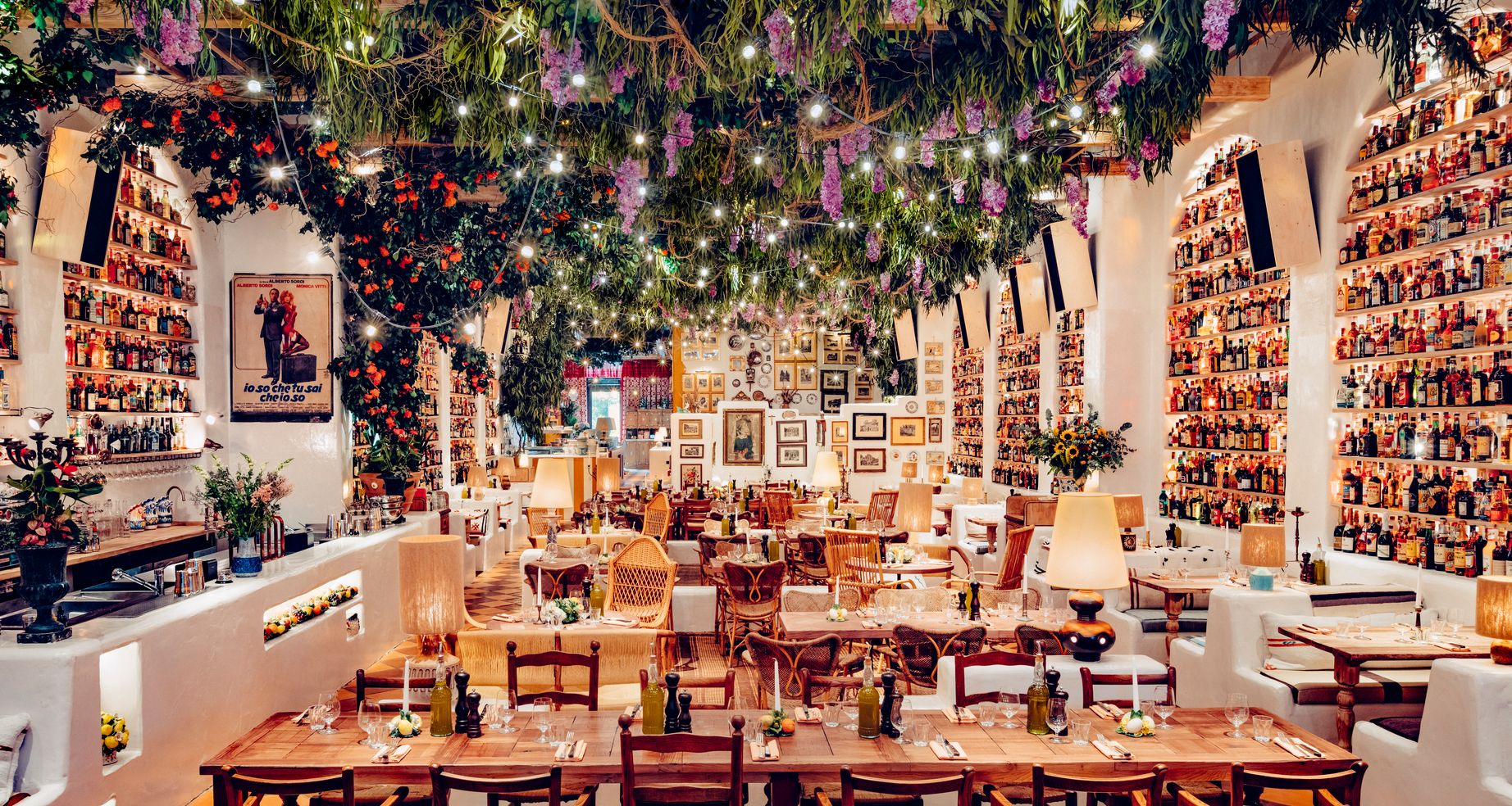 restaurant 40-41 Rathbone Pl, London W1T 1HX // circolo.london@bigmamma.com