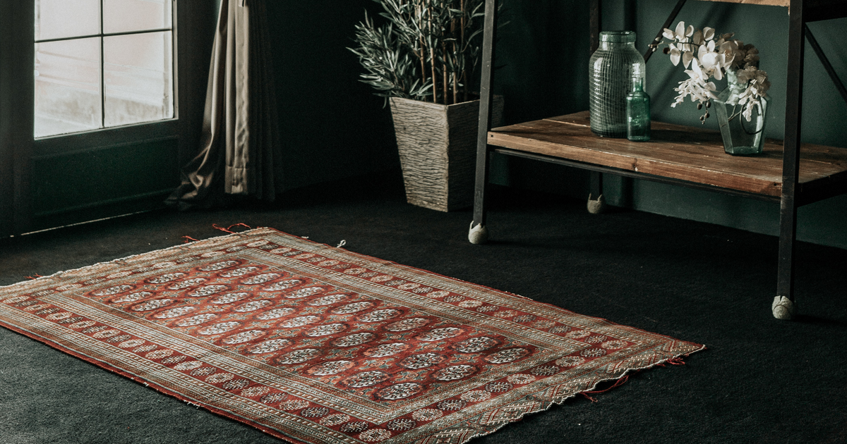5 Tips on How to Keep Rugs from Moving on Carpet