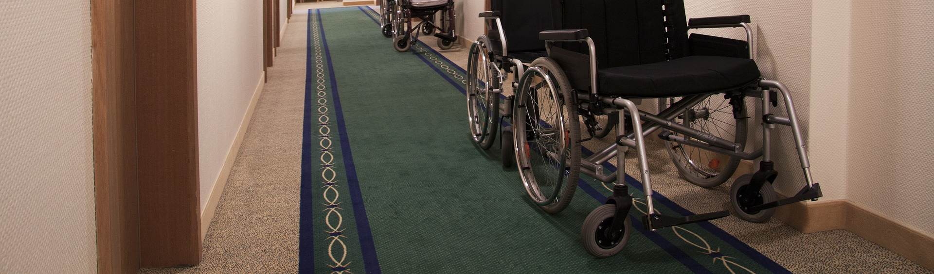 Inexpensive sales carpet runners