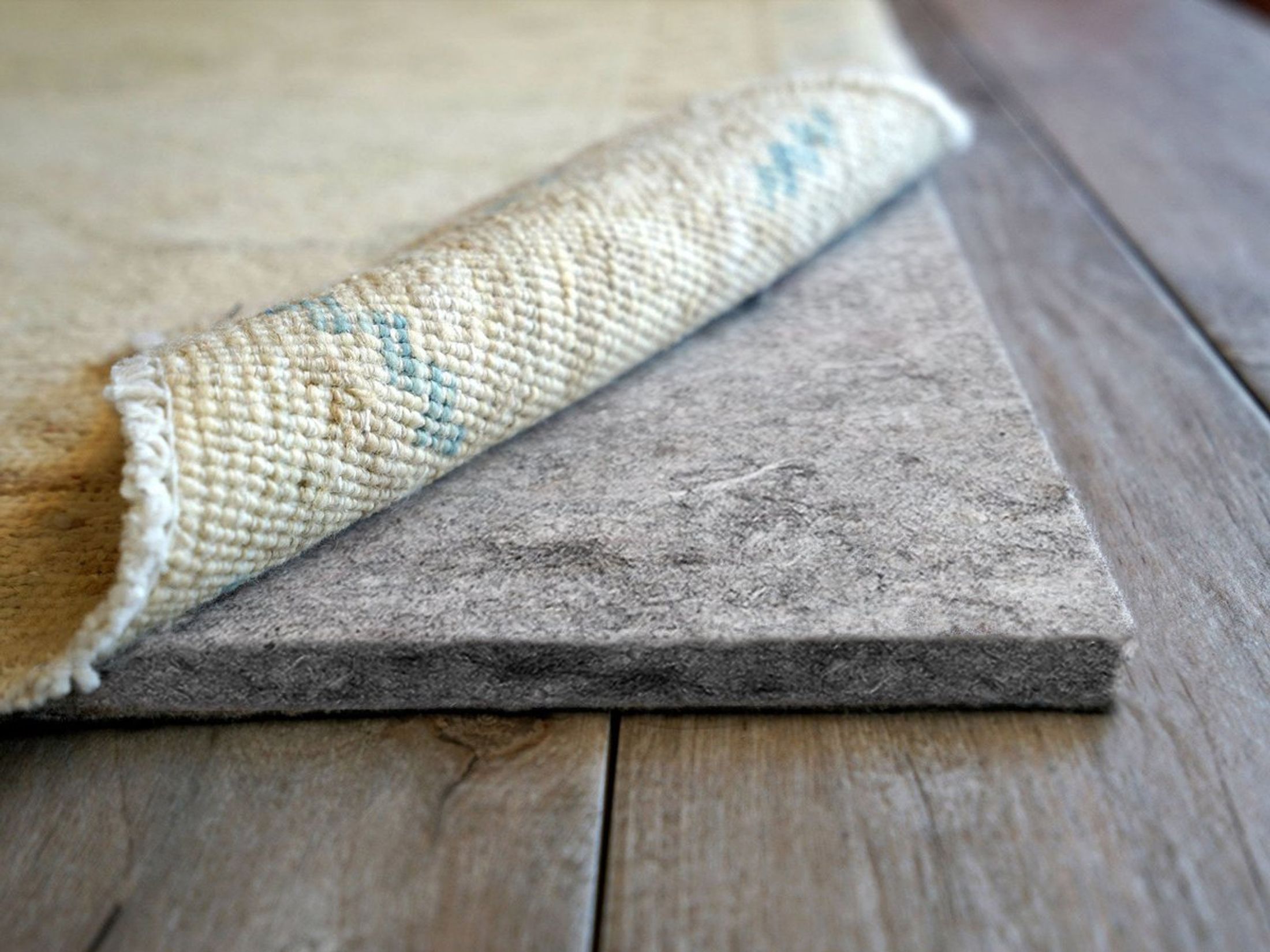 How to choose the right rug pad for your area rugs - RugPadUSA