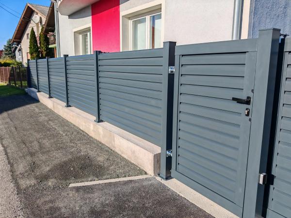 Aluminijska dvorišna ograda u antracit boji