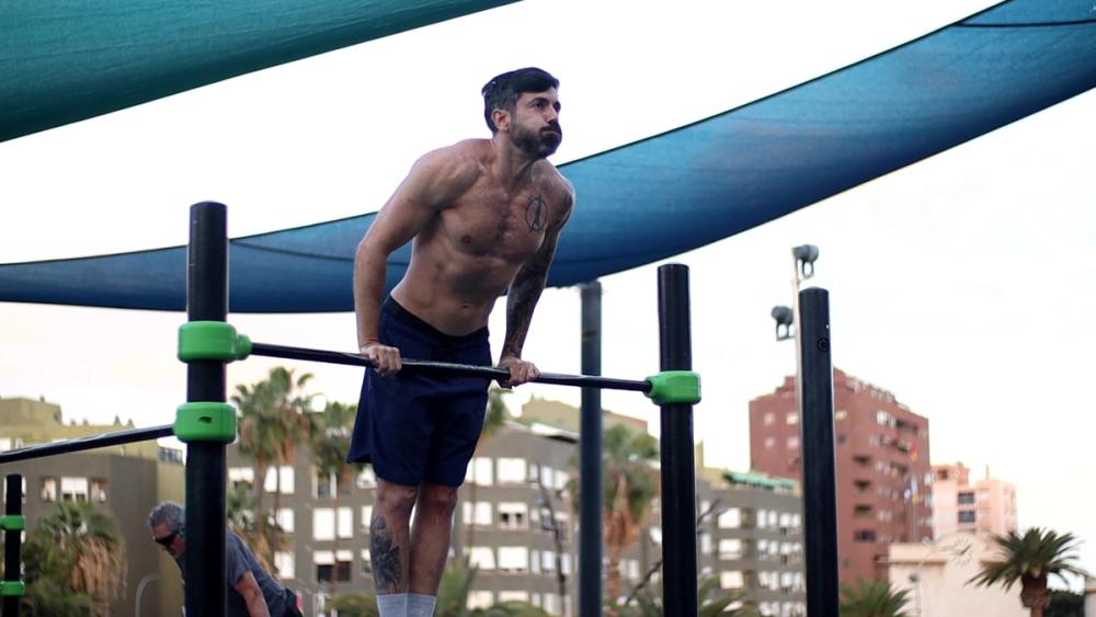 5 Calisthenics Exercises I Taught Incorrectly (and Now Regret)