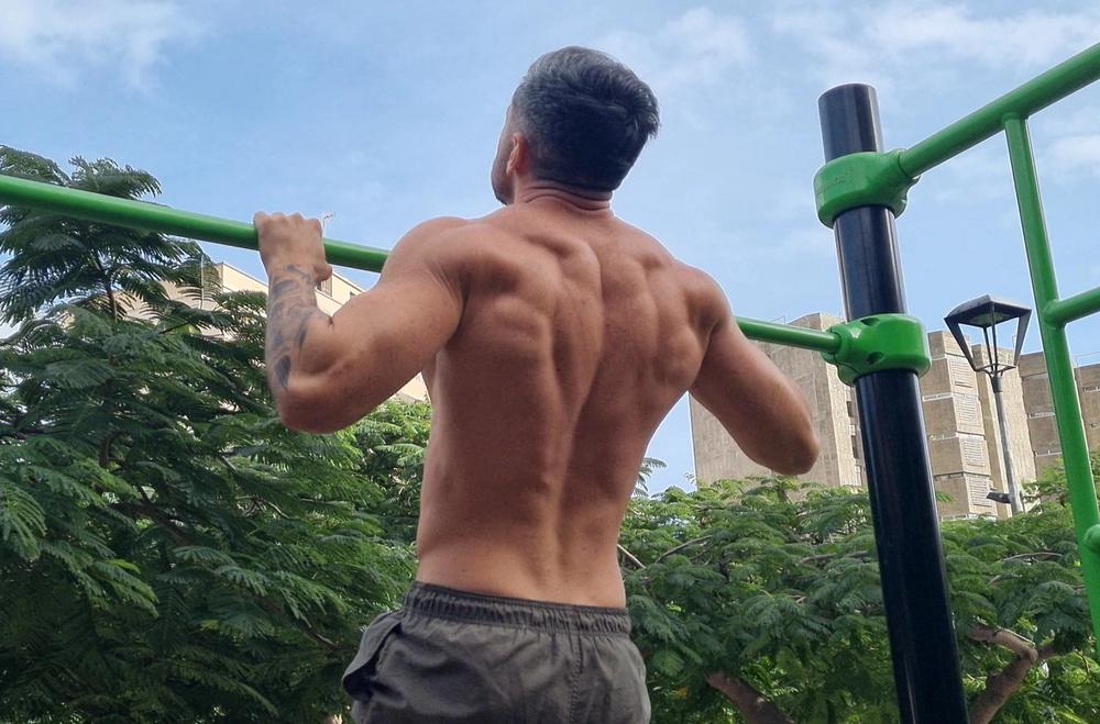 What supplements do I take for my Calisthenics workout? - Yerai Street Workout