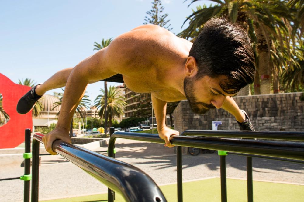 Top 5 Calisthenics Tricks That Are Easier Than They Look