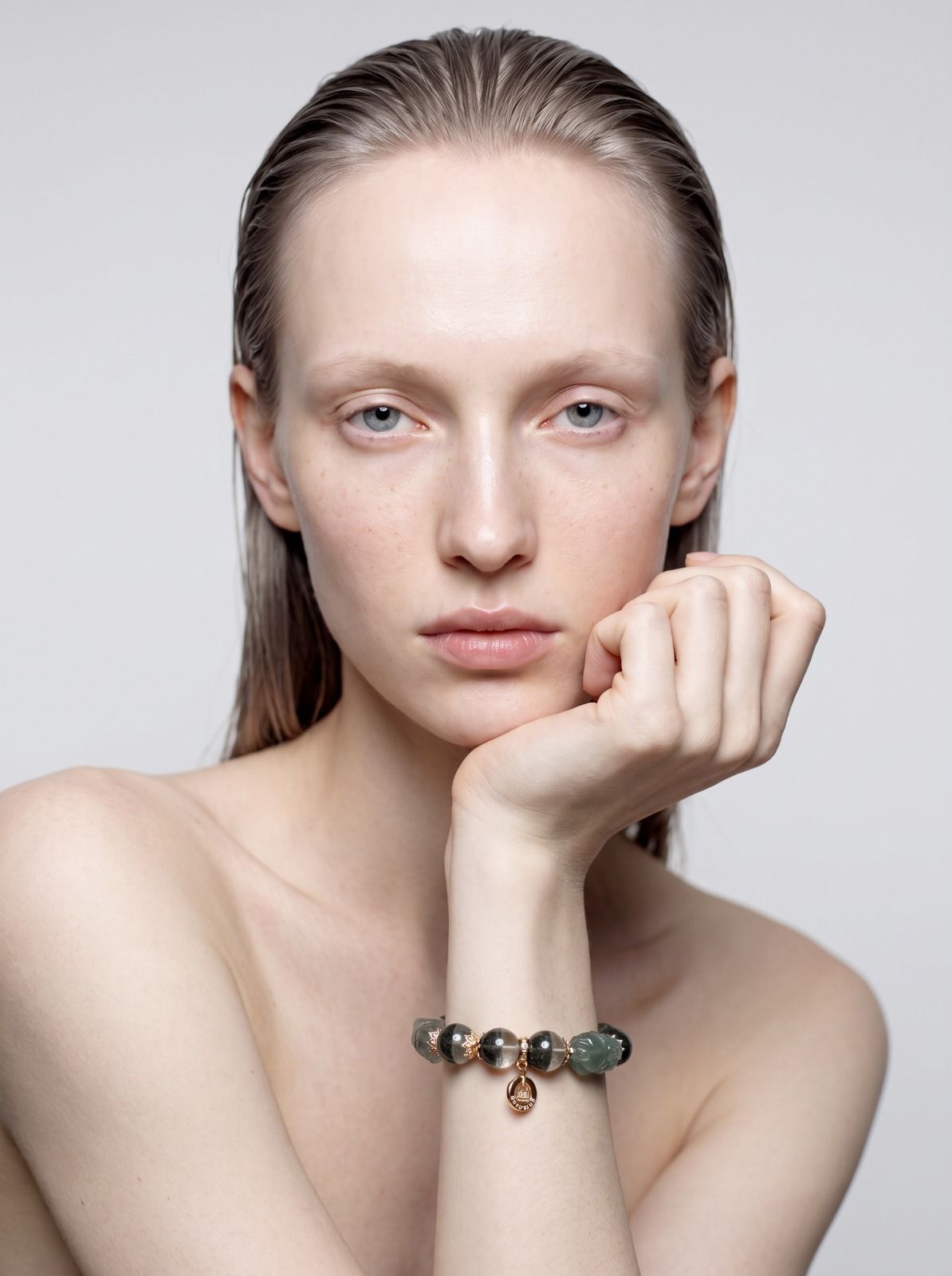 Layered Green Phantom‑ Carved Pixiu Bracelet