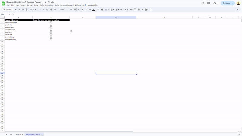 Screen recording: ticking clusters like seo tools and local seo on the Keyword Clusters tab, then preparing new sheets