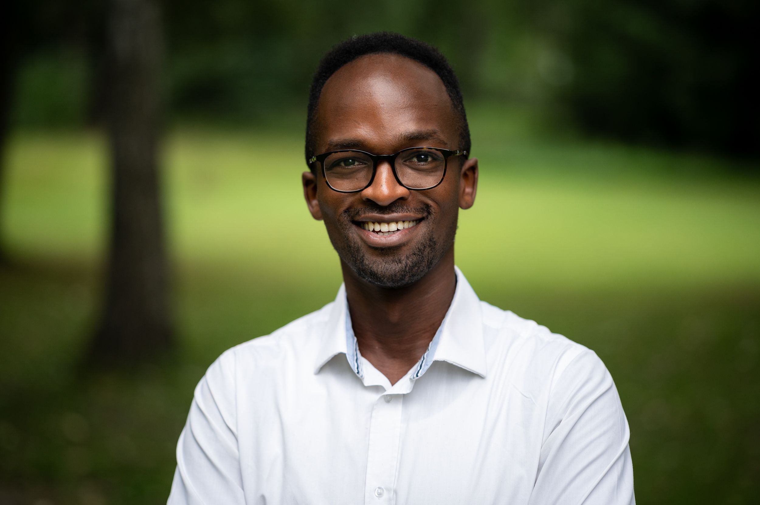 Portrett av Origene Mushorangabo