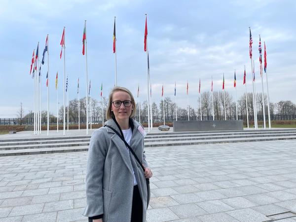 Bilde av lektor Kristine Vistnes i Brussel. Foto: Privat