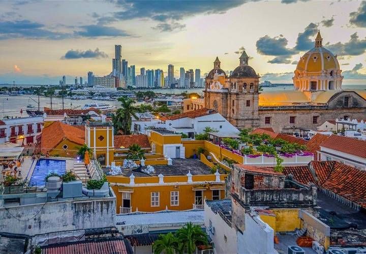 PANAMA + CARTAGENA