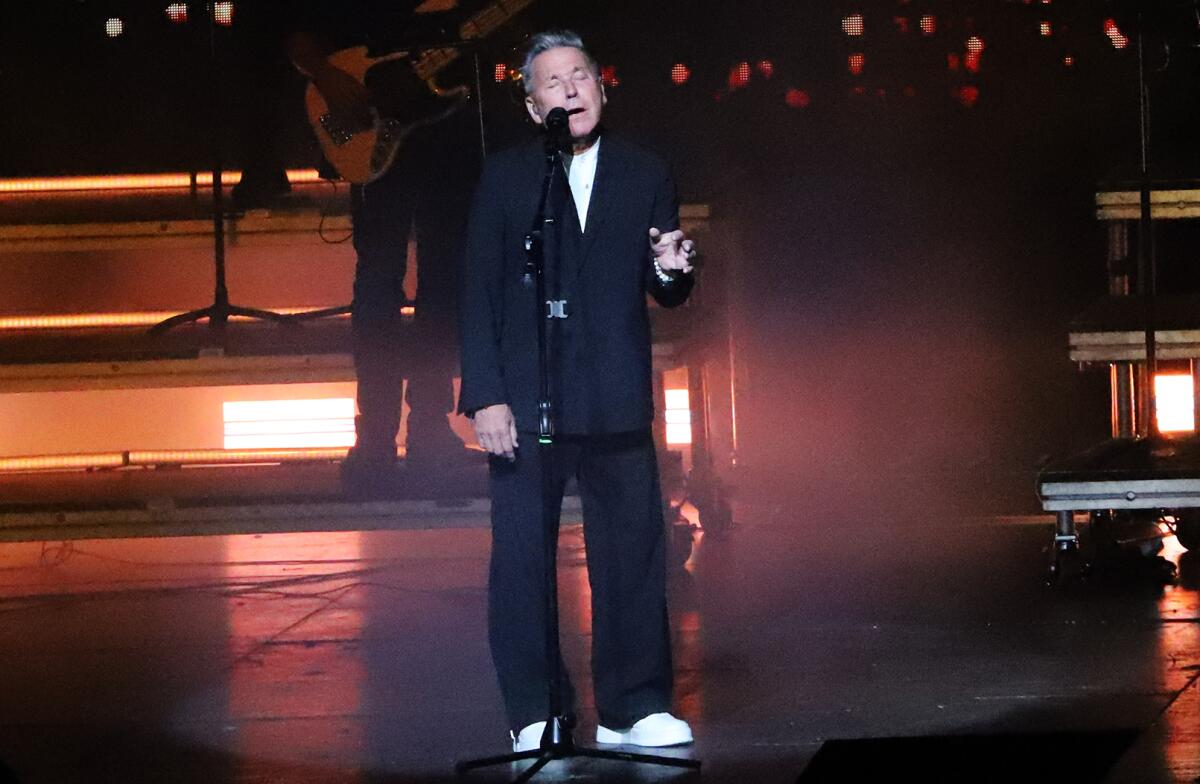 RICARDO MONTANER
