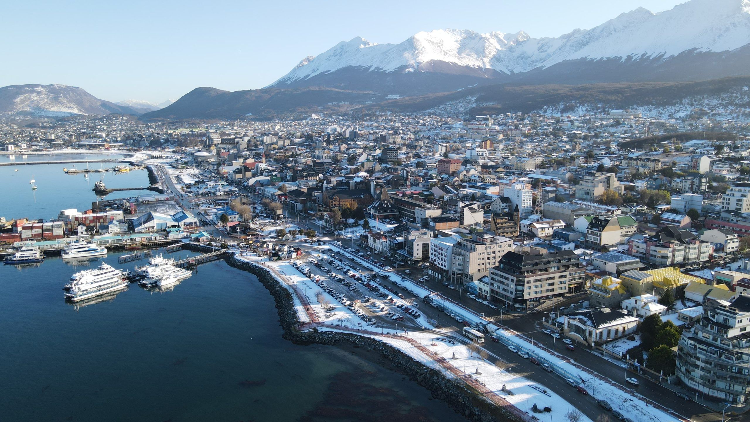 BUENOS AIRES & USHUAIA