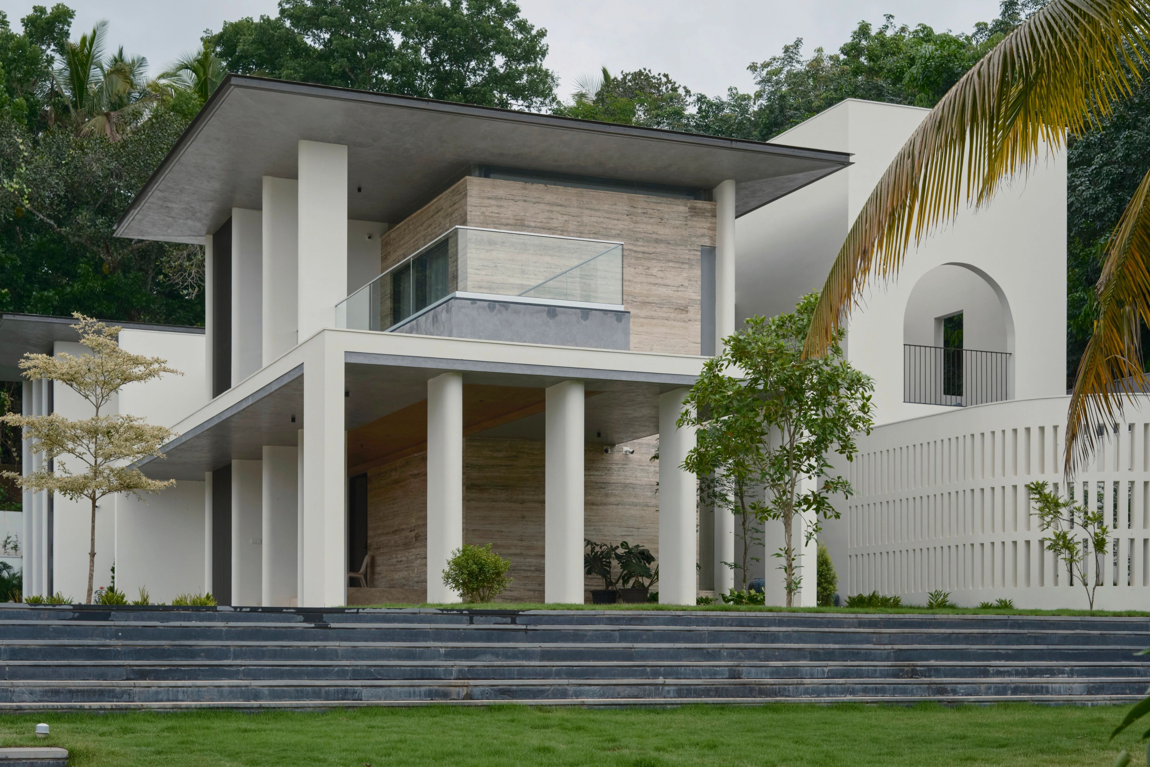 MATHAMANGALAM HOUSE — Kannur