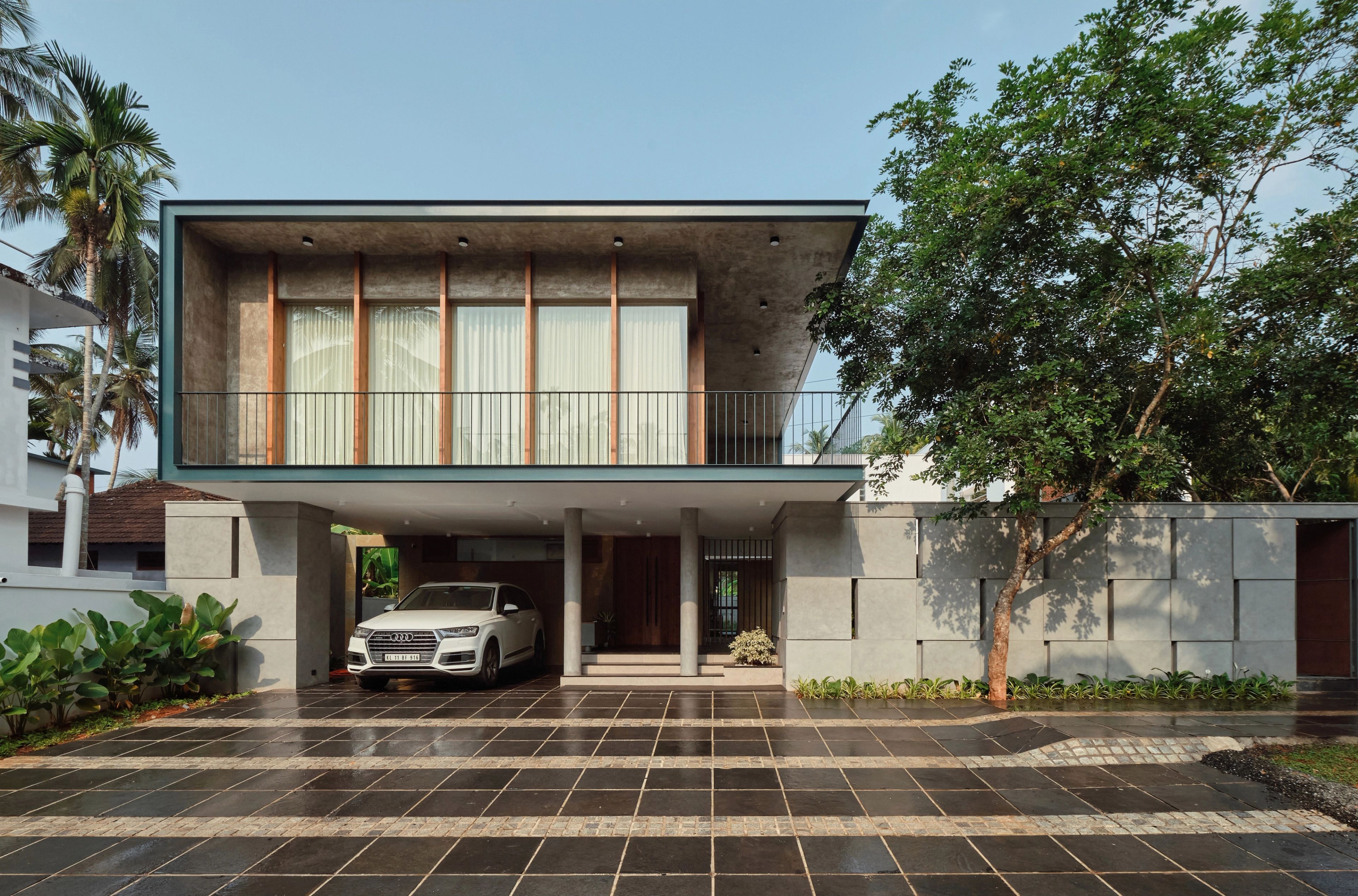 LA VIE — Calicut