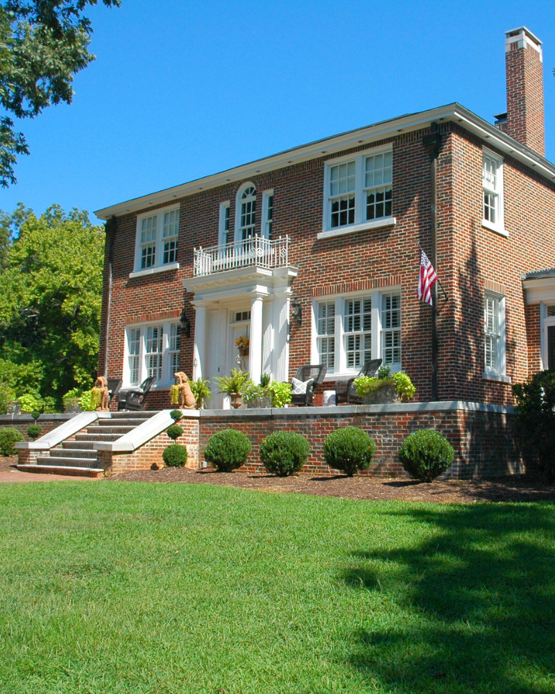 Historic Homes and Businesses