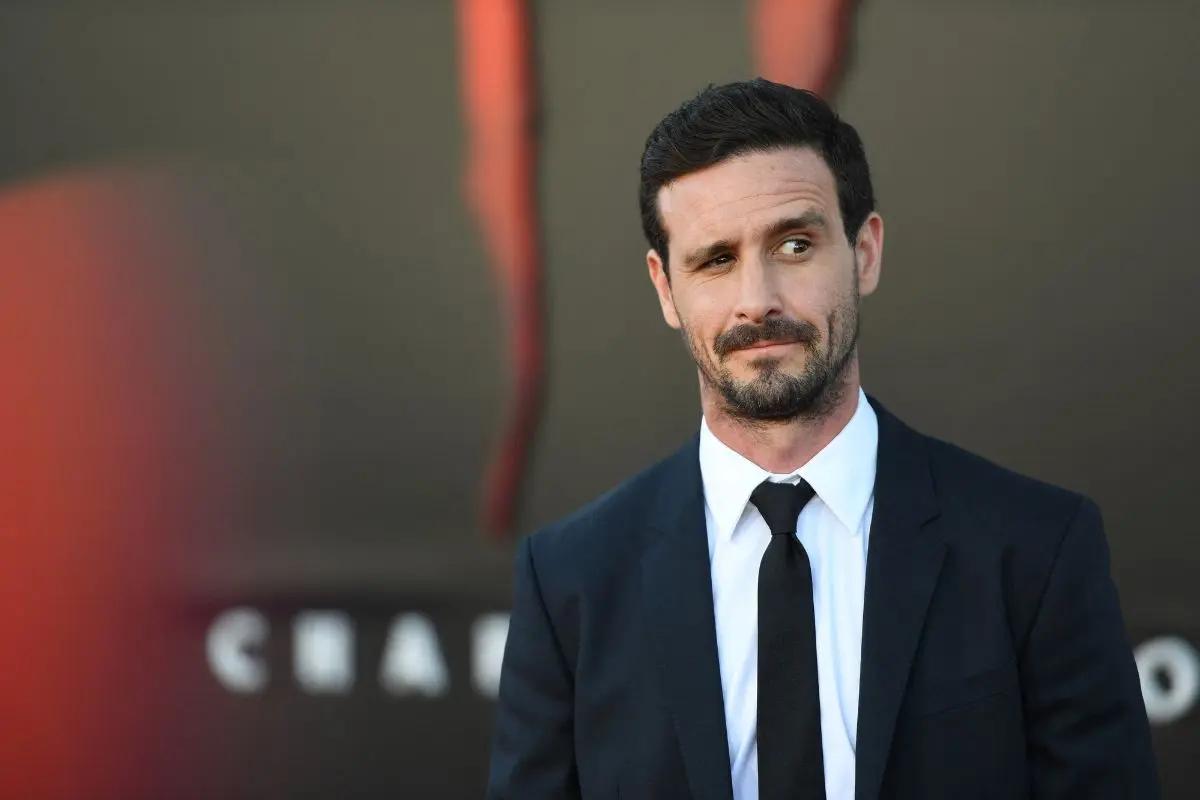 James Ransone como Eddie Kaspbrak en IT Chapter 2