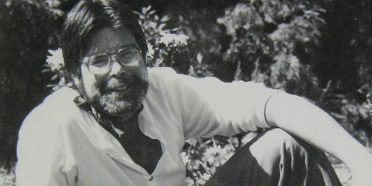 Retrato de Stephen King, c. 1987 (foto: James Leonard, dominio público)