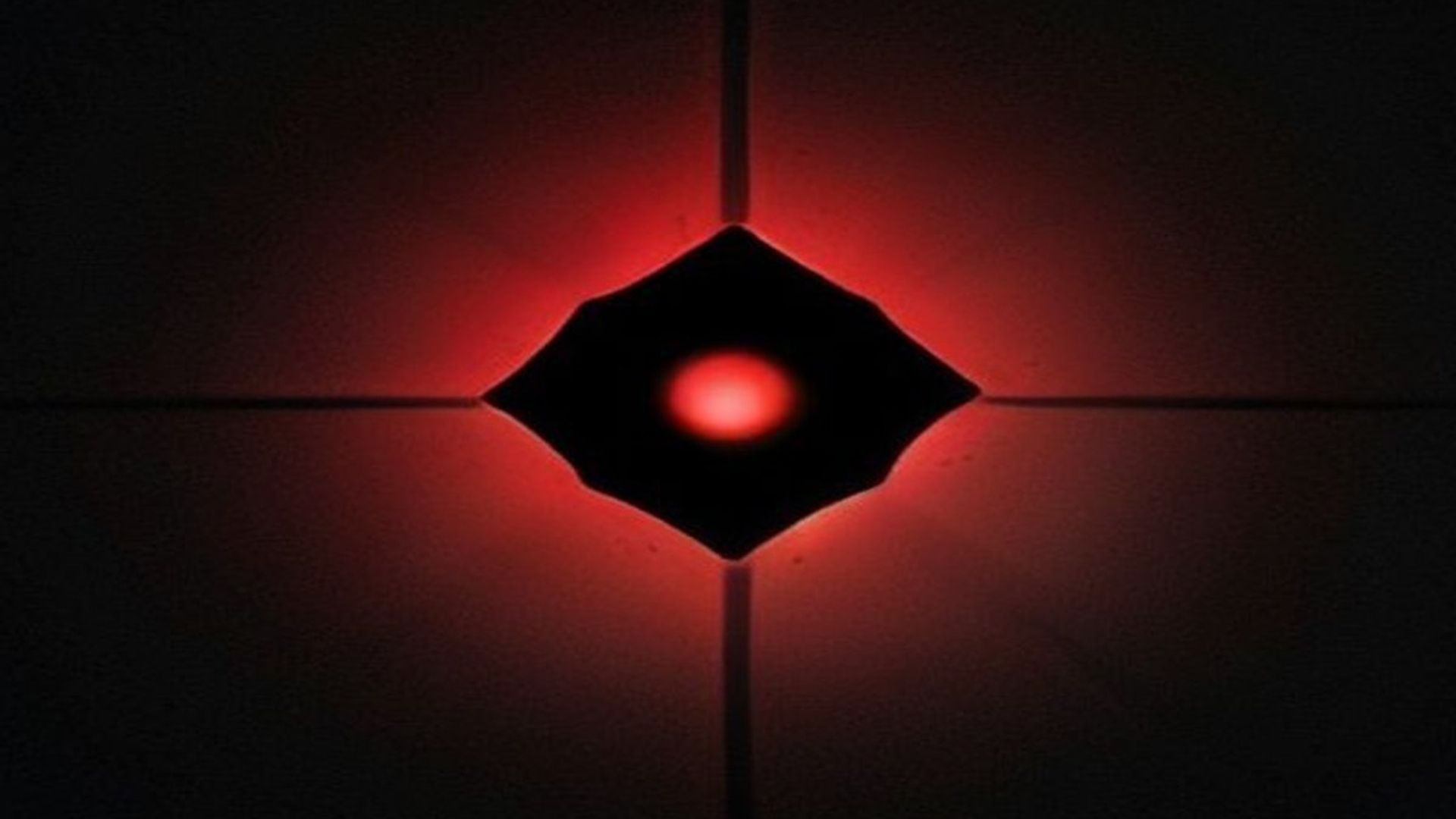 Vacío oscuro infinito entre mundos con grietas de luz tenue, formas acechando en las sombras