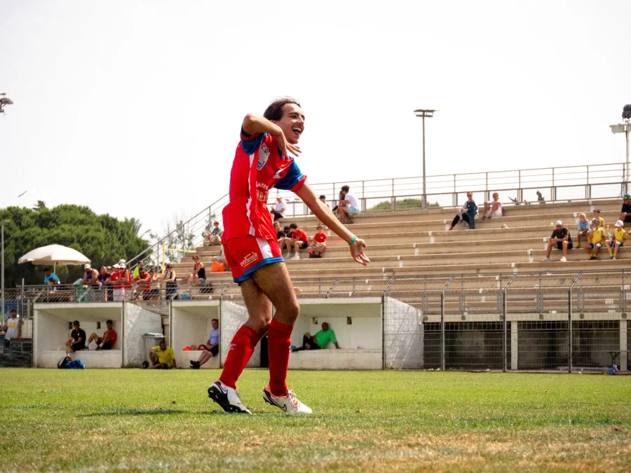 FC Hermitage – photo 8