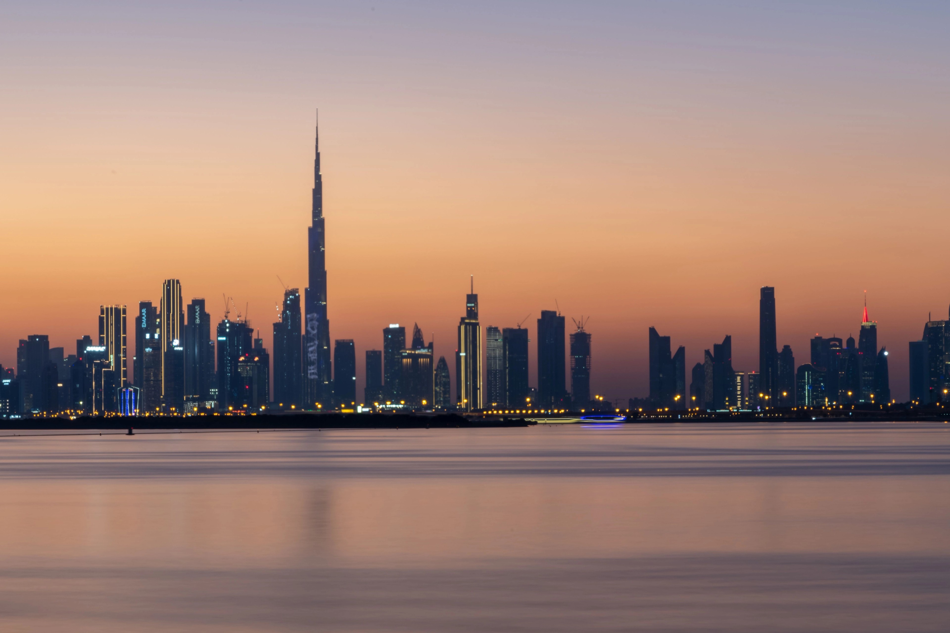 Mena
