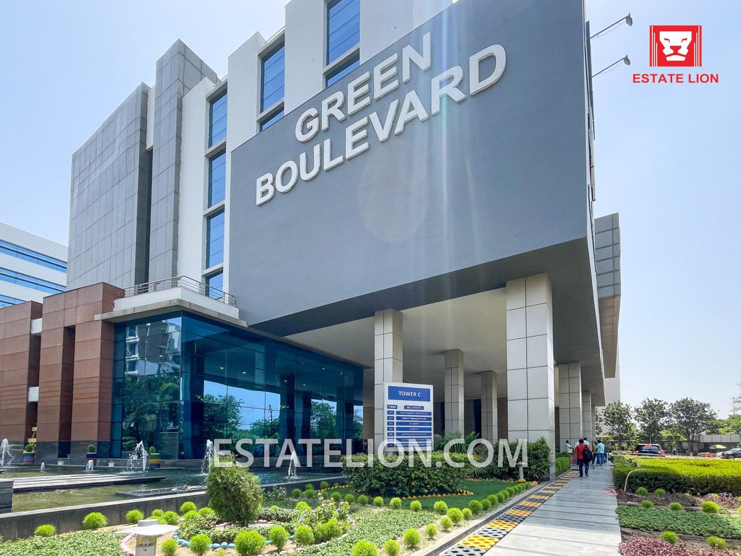 Green Boulevard — primary photograph