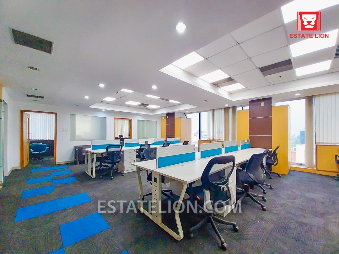 Fully Furnished 2600 sq.ft. Office for Rent in Zygon Square, Noida Sector-63