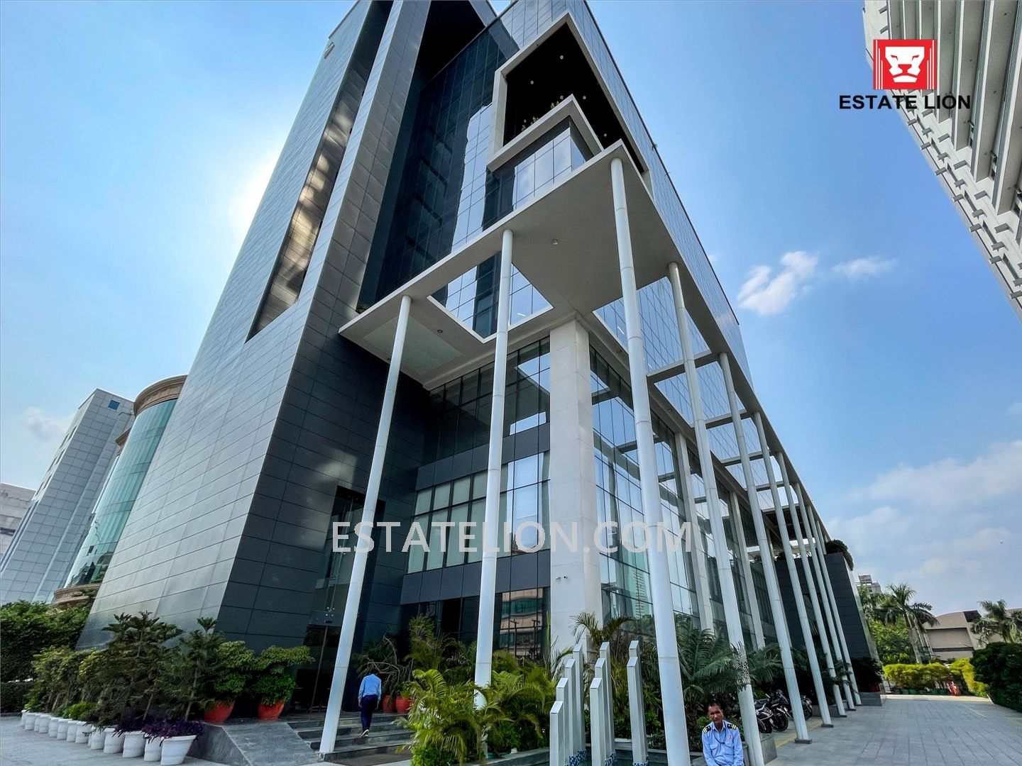 K S Corporate Tower — primary photograph