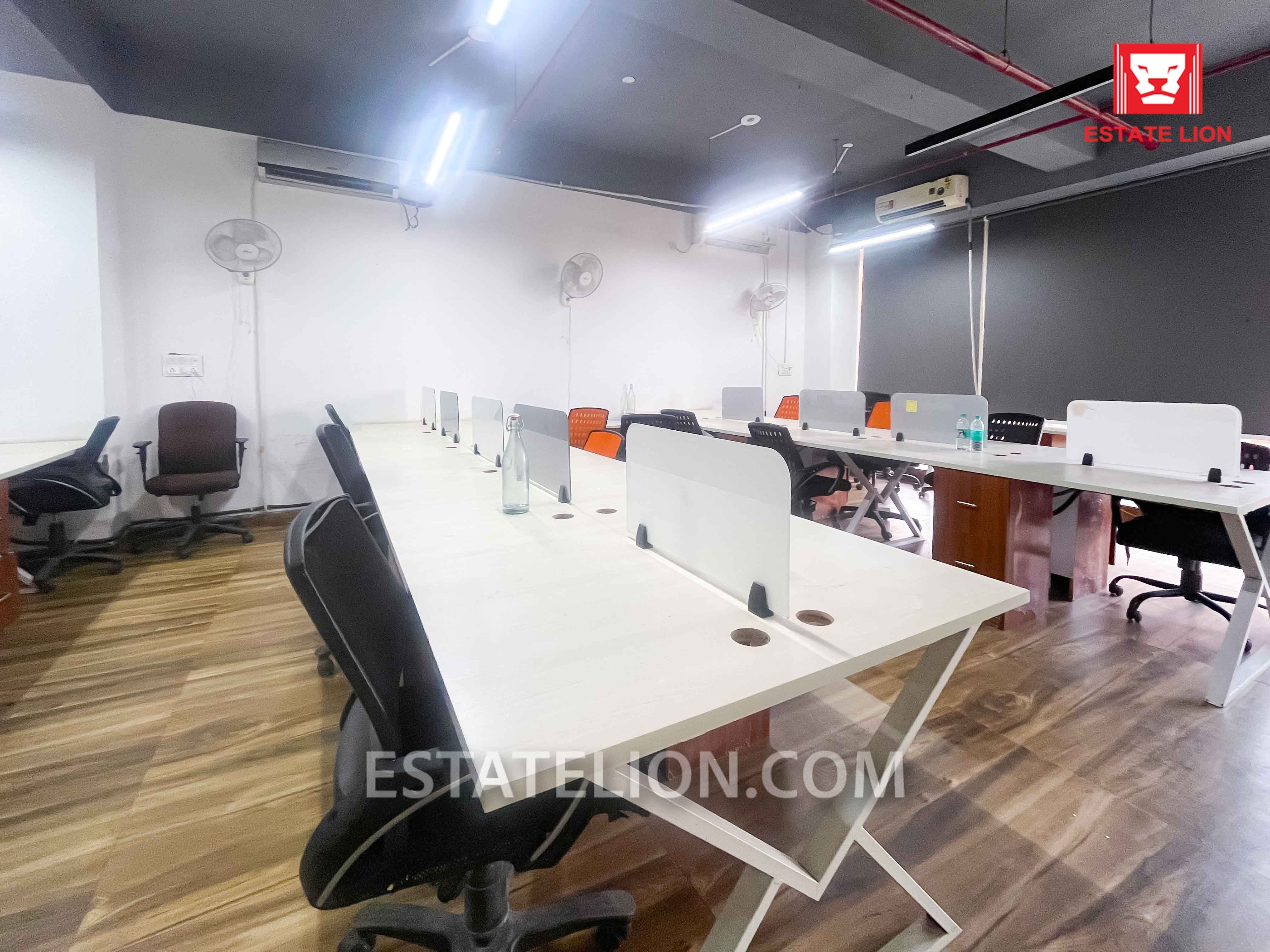 Ready to Move 2700 sq.ft. Furnished Office for Rent in Sector-4 Noida