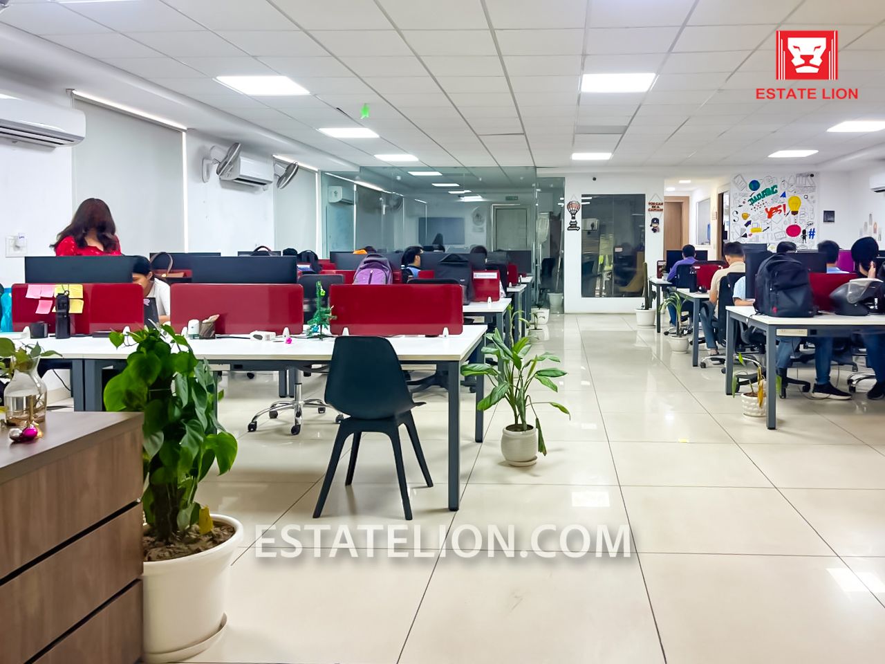 3000 sq.ft. Fully Furnished Office Space on Lease in Sector-2, Noida