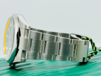Rolex ROLEX OYSTER PERPETUAL GREEN 41mm UNWORN NEW SEPTEMBER 2024 foto 4