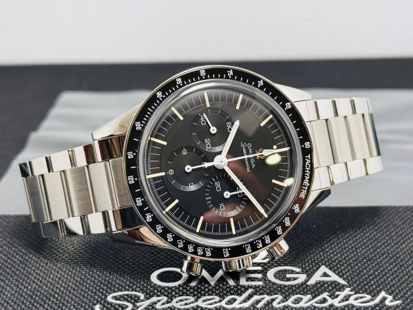 Omega Speedmaster Calibre 321 311.30.40.30.01.001, view 1