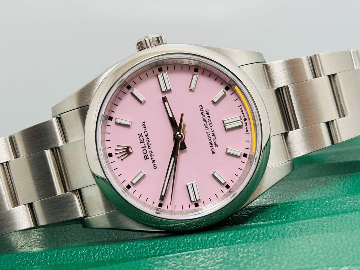 Rolex Oyster Perpetual 36 126000, vista 1