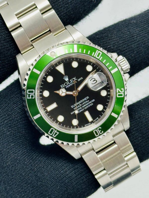 Rolex ROLEX SUBMARINER DATE ‘KERMIT FAT FOUR 50th ANNIVERSARY’ NEW OLD STOCK 2004 foto 1