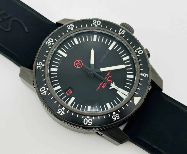 Sinn SINN EZM 1.1 S LIMITED EDITION NOT SIGNS OF USE OCTOBER 2022 foto 1