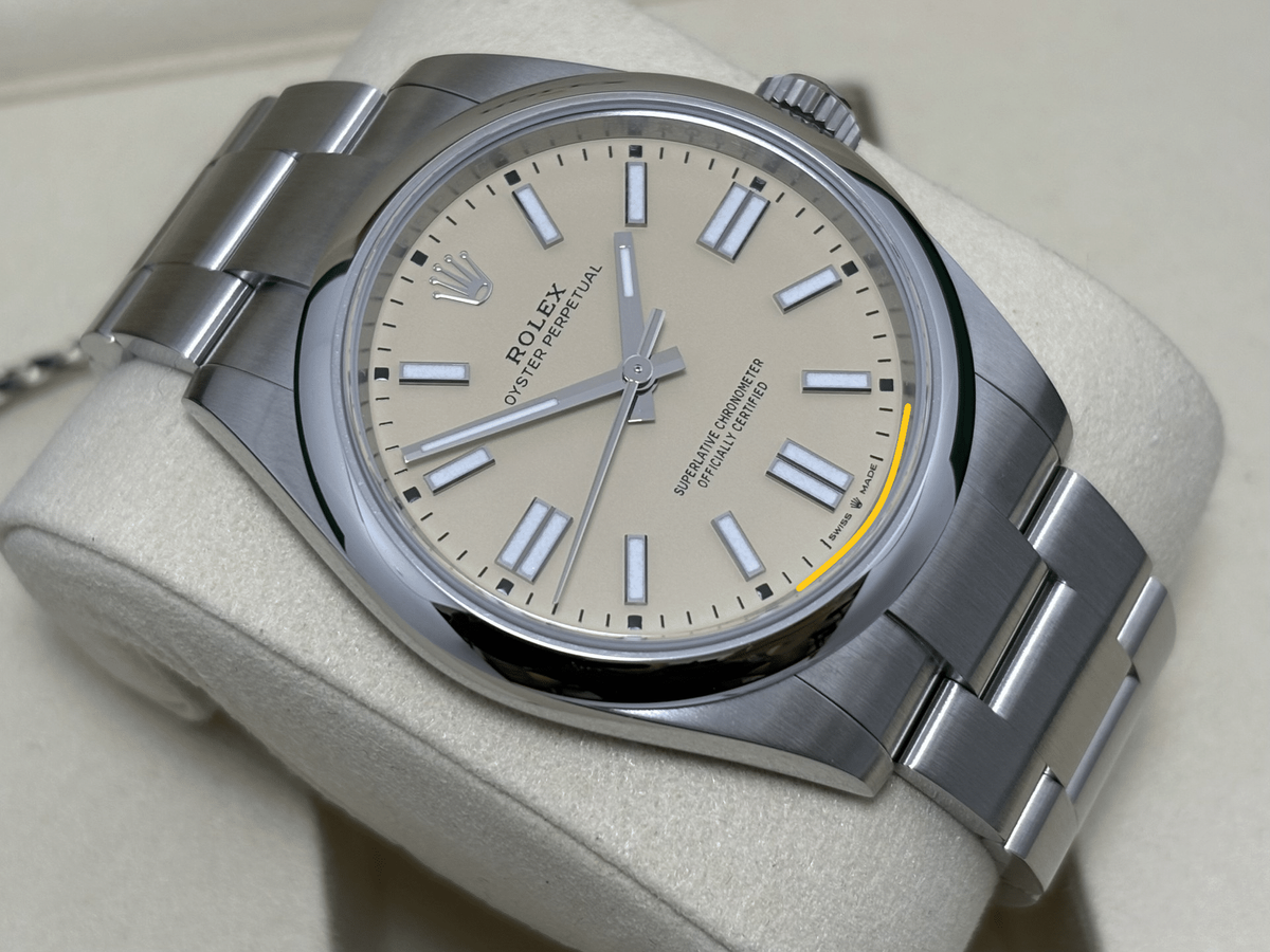 Rolex ROLEX OYSTER PERPETUAL 41mm UNWORN NEW AUGUST 2025 BEIGE DIAL foto 1