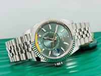Rolex ROLEX SKY-DWELLER UNWORN NEW JULY 2024 FULL SET foto 5