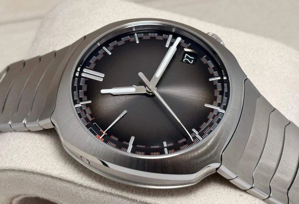 H. Moser & Cie H. MOSER & CIE. STREAMLINER PERPETUAL CALENDAR MINT CONDITION MARCH 2022 / 6812-1200 foto 1
