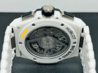 Hublot HUBLOT BIG BANG INTEGRAL WHITE CERAMIC 42mm LIKE NEW NO SIGNS OF USE JANUARY 2023 foto 4