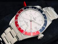 Tudor Black Bay GMT 79830RB, vista 2