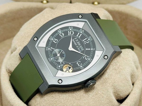 F.P. Journe F.P. JOURNE ÉLÉGANTE TITALYT LIKE NEW 48mm SEPTEMBER 2023 foto 1