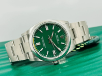 Rolex ROLEX OYSTER PERPETUAL 36 UNWORN NEW FEBRUARY 2024 GREEN DIAL foto 7