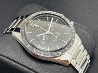 Omega Speedmaster Calibre 321 311.30.40.30.01.001, vista 3