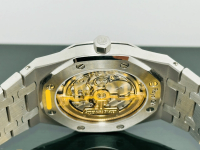 Audemars Piguet AUDEMARS PIGUET ROYAL OAK JUMBO 39mm UNPOLISHED NO SIGNS OF USE 2019 photo 3