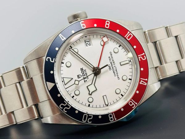 Tudor Black Bay GMT 79830RB, vista 1
