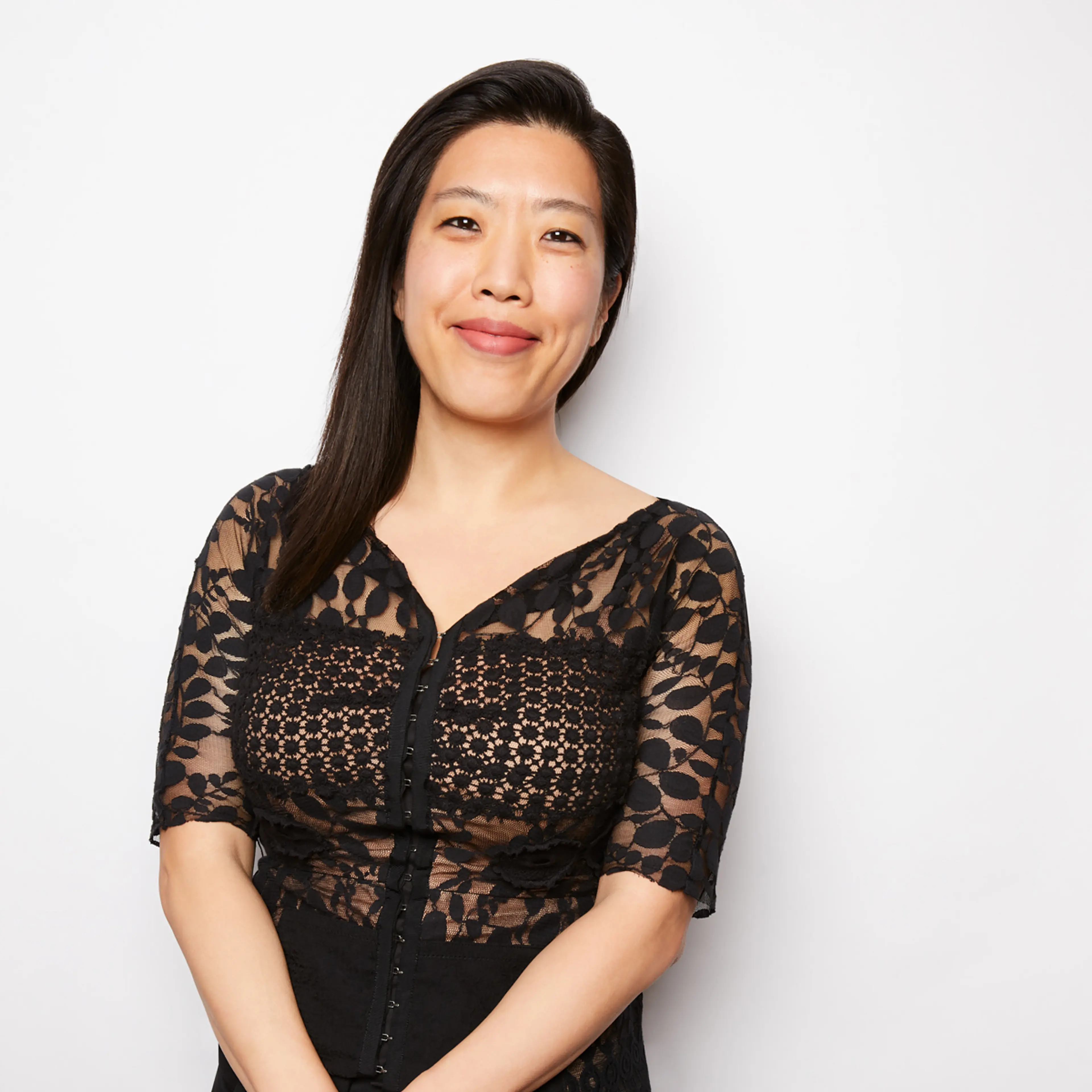 Sara Sohn headshot