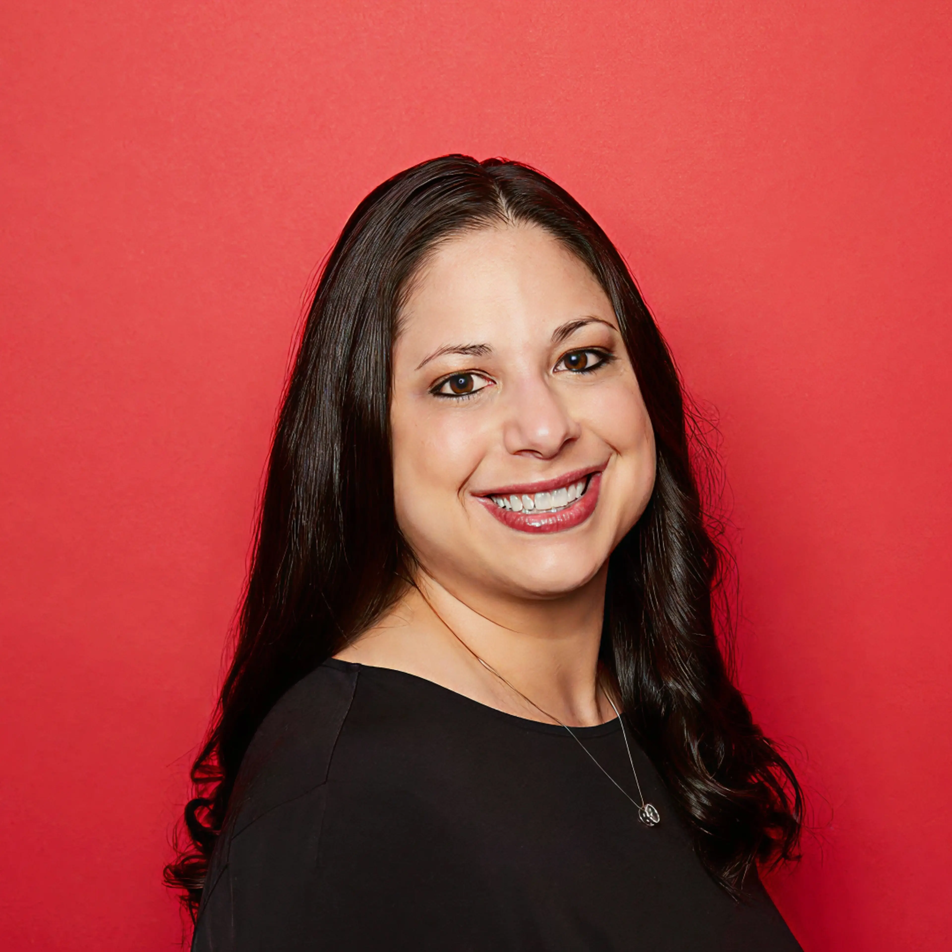 Tara Finelli headshot