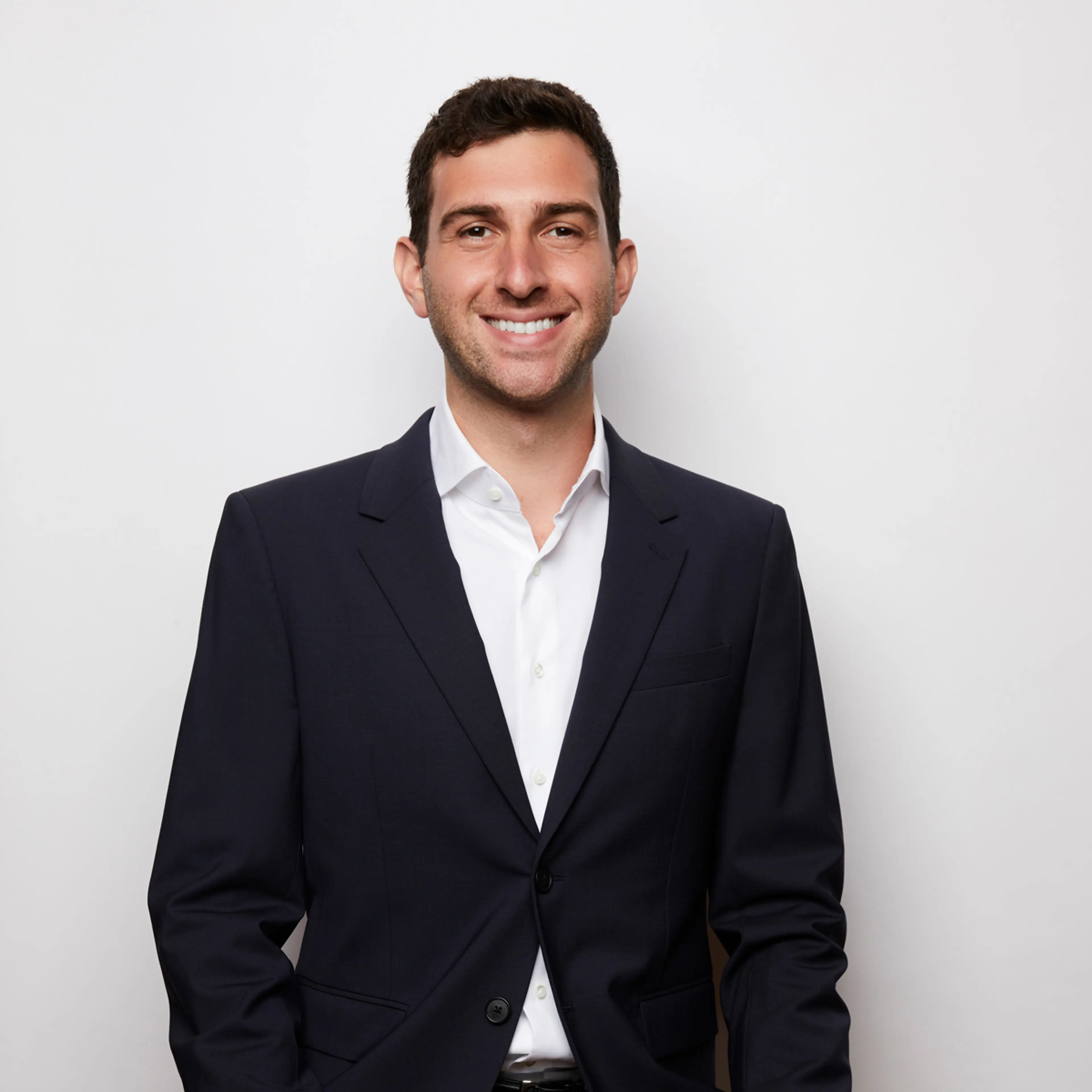 Alex Michalopoulos headshot