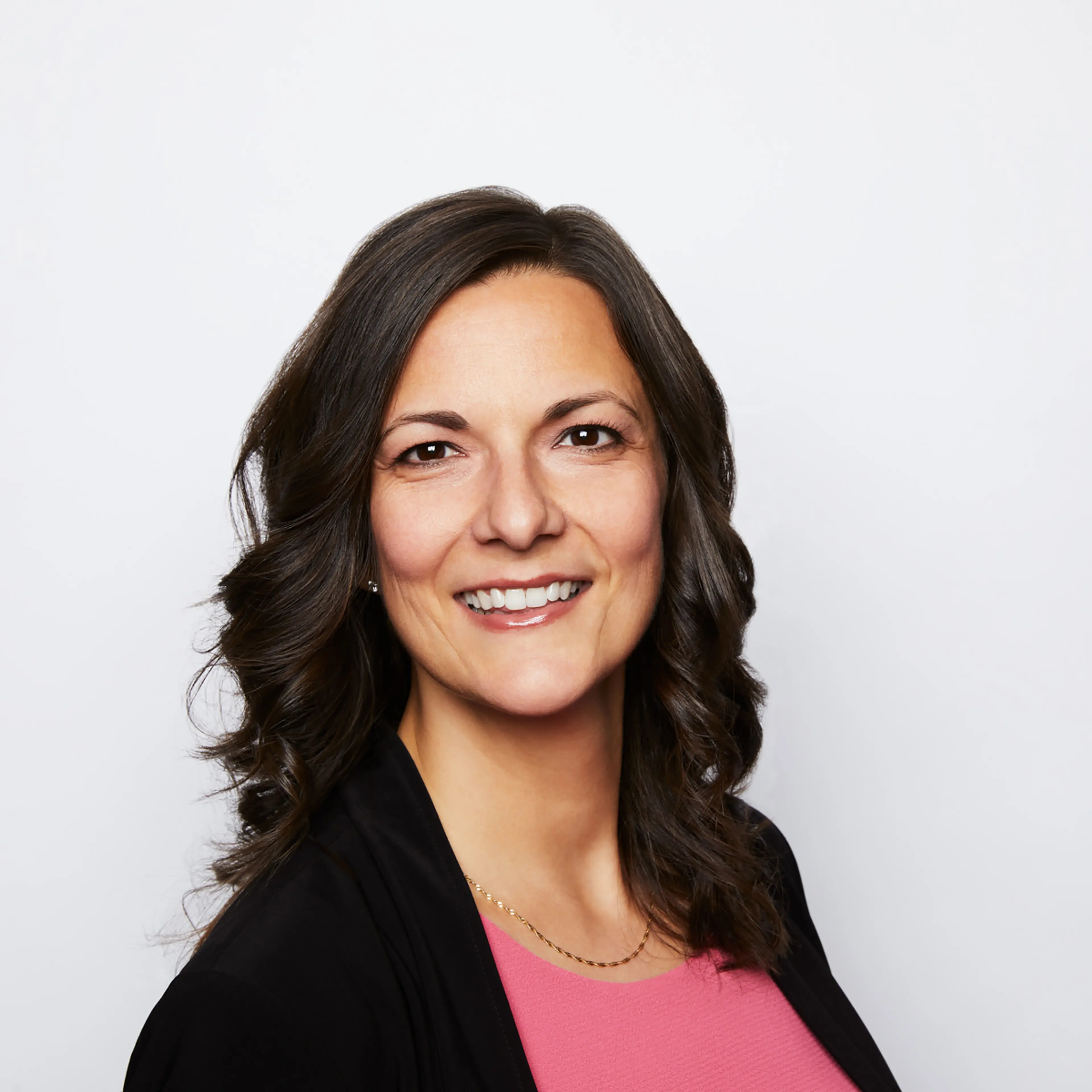 Emily Tosic headshot